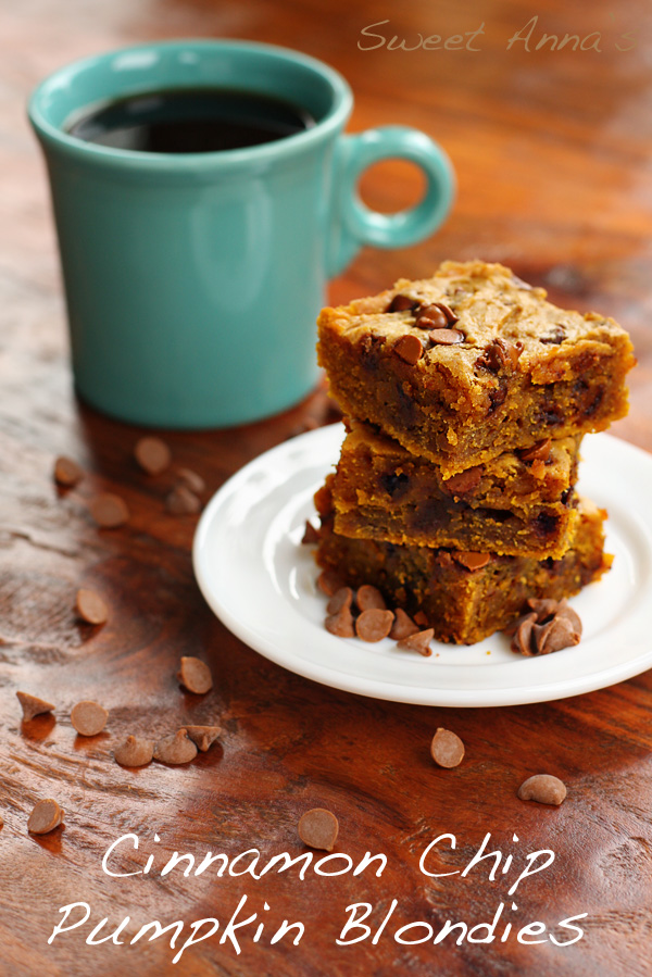 Cinnamon Chip Pumpkin Blondies | Sweet Anna's
